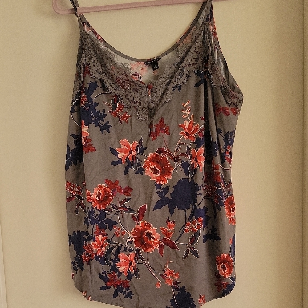 Floral Lace Trim Cami Top - Gray and Red